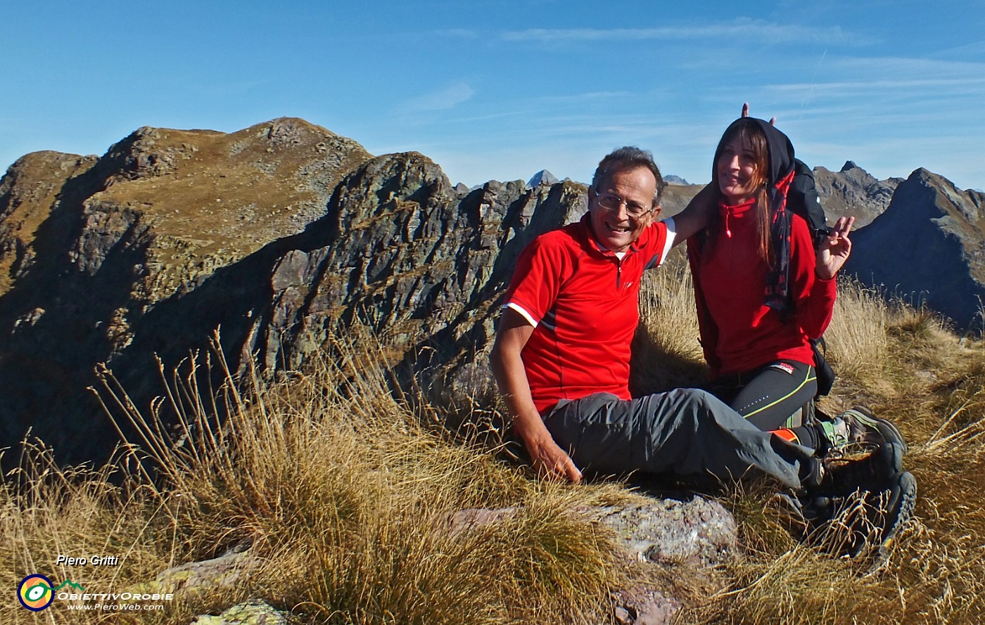 03 In vetta al Piatra Quadra (2356 m).JPG